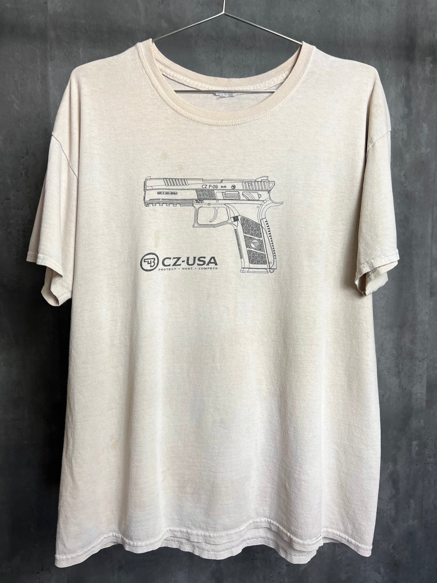 2000s Cz p-09 handgun tee [L]